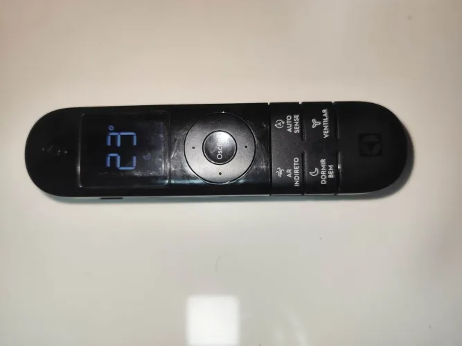 Controle de ar condicionado Electrolux novo 