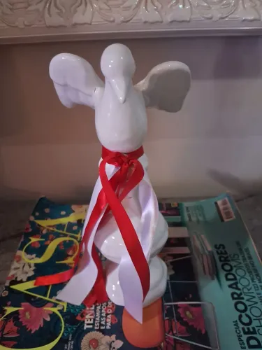 Belo Espírito Santo em porcelana