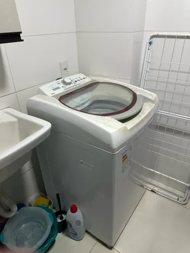 Maquina de lavar roupa