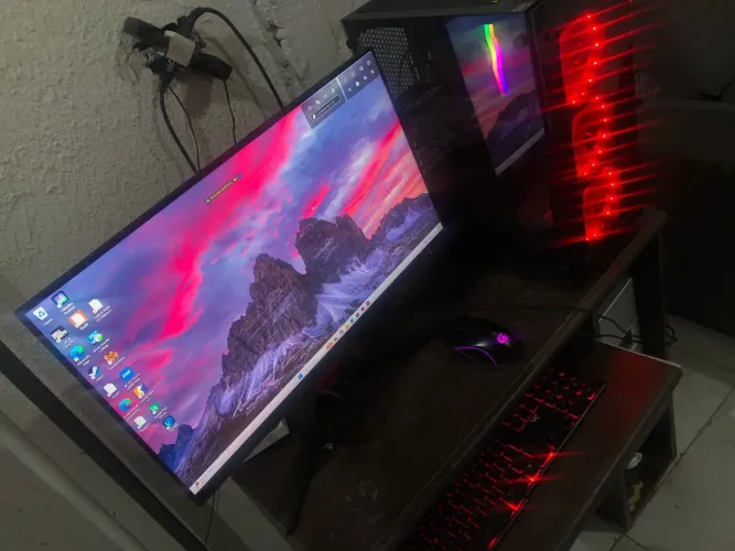 Pc gamer, cpu,teclado mouse,tela