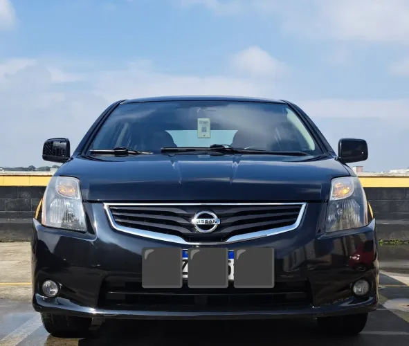 Nissan Sentra SR 2.0 Flex Fuel 16V Aut. 2012
