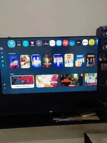 TV SMART SAMSUNG 55' POLEGADAS 4 K EM PERFEITO ESTADO!!