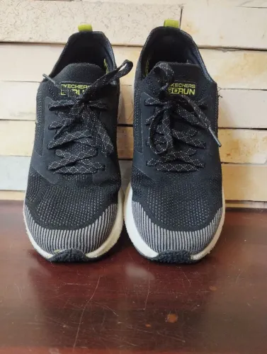 Tênis Skechers GOrun Hyper Burst