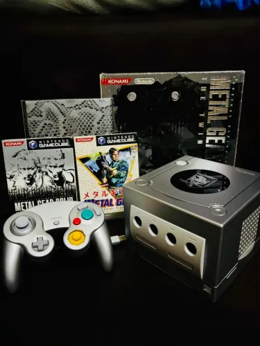 Nintendo GameCube edição Metal Gear Cib - Raro