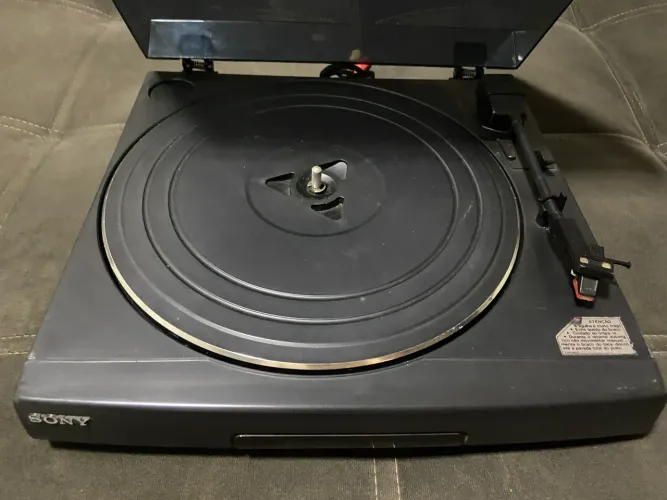 Toca discos Sony PS LX 57 BR compatível toda linha LBT A20, 555AV, 355 