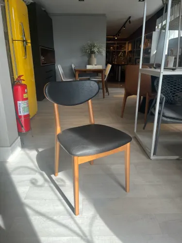 Cadeira courissimo preto