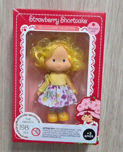 Boneca Abacaxizinho coleção moranguinho da Planeta DeAgostini