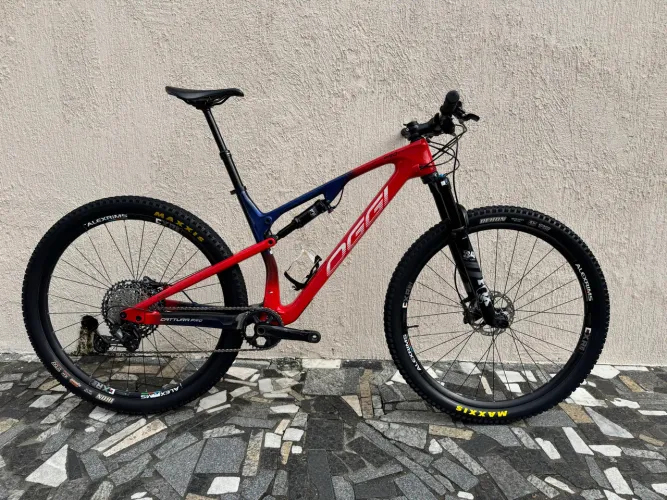 Bike Oggi Cattura Pro XT