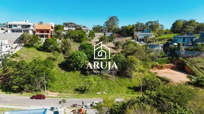 Terreno de 800 m² com Ótima Localização na Reserva Ibirapitanga