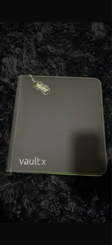 Pasta VaultX Pokemon Equilíbrio Perfeito Importada Original