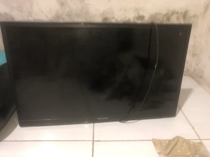 televisão 32? buster