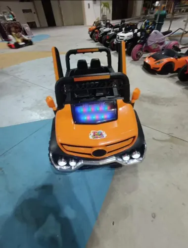 Carrinho elétrico 12 v de 2 a 8 anos