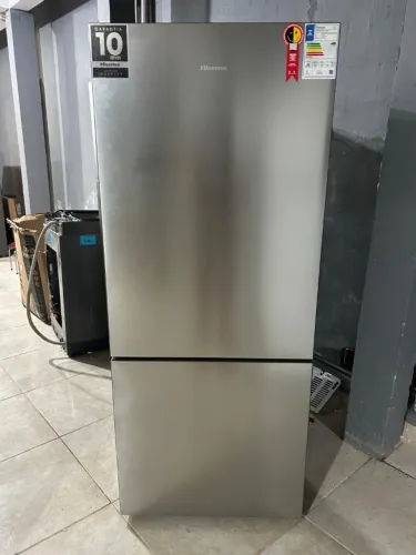HISENSE 397L INOX INVERTER + INVERSE 220V - ÚLTIMA UNIDADE
