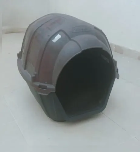 Casinha Plástica para Cachorro - Resistente e Fácil de Lavar