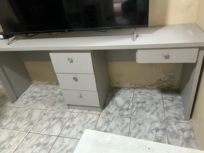 Mesa de computador grande