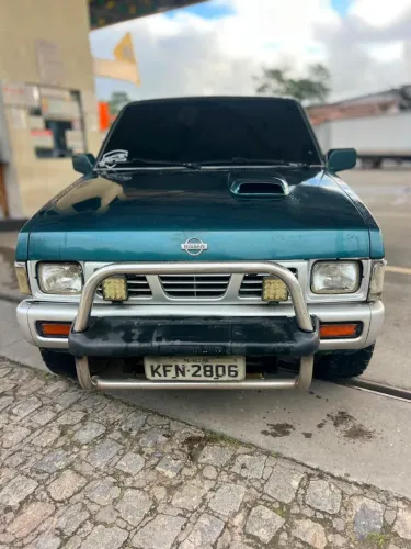 Nissan D-21 Pick-up CD 4x2/4x4 2.7 Diesel 1994