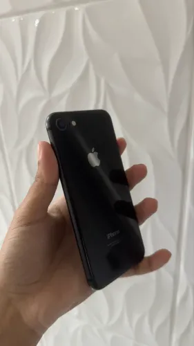 iPhone 8