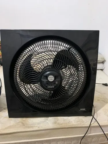 Ventilador funcionando - Ótimo estado - Pronto para uso ou revisão