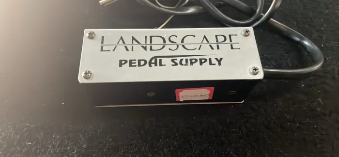 Pedal supply 