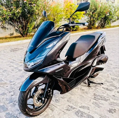 PCX CBS 2023 10.900km rodados IMPECÁVEL