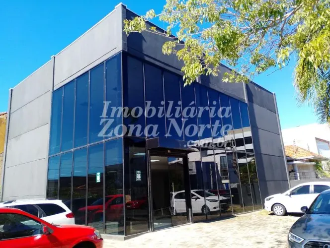 PRÉDIO COMERCIAL...