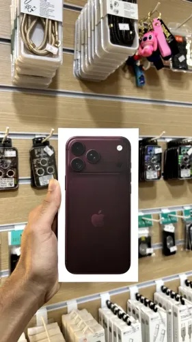 iPhone 18 Pro Max Bordô 256GB (Lançamento 2026) 
