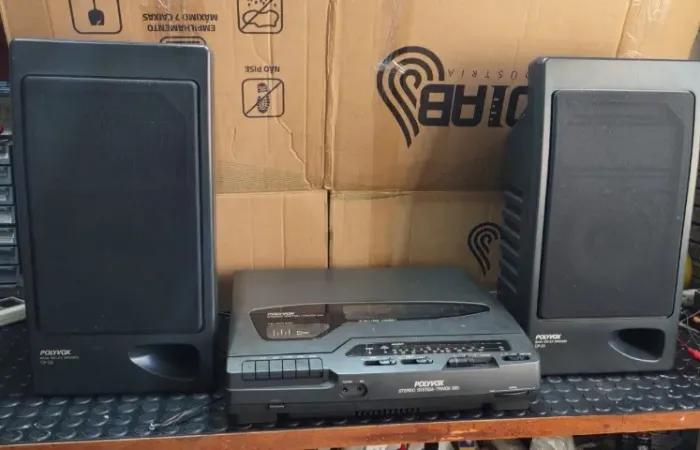 Aparelho de Som 3 em 1 Stereo System Polyvox Trivox 300 - leia atentamente a descrição