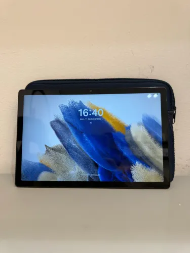 VENDE-SE TABLET SAMSUNG GALAXY TAB A8 - USADO 1 VEZ! - NOVO