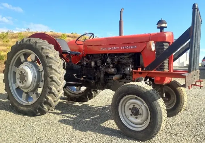 Trator Massey Ferguson 65x