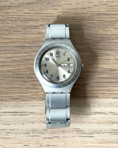 Relógio suíço Swatch Irony Big "Frosty Spell"
