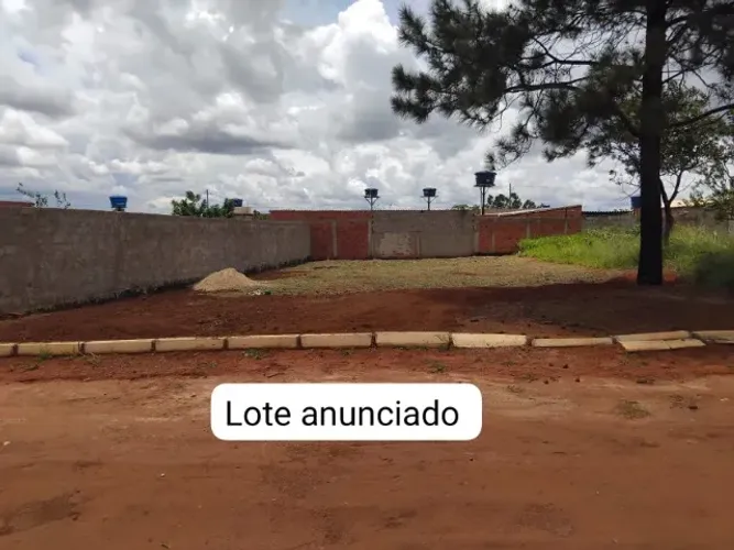 Lote 400m2 na 26 de Setembro 