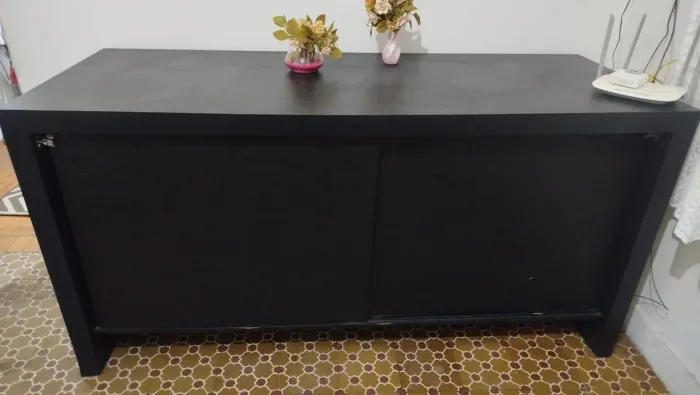 Móvel buffet preto