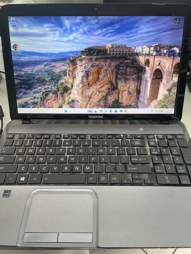 Notebook Toshiba Satélite L855-S5405