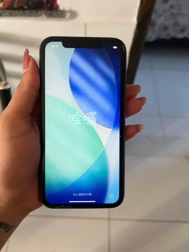 iPhone 11