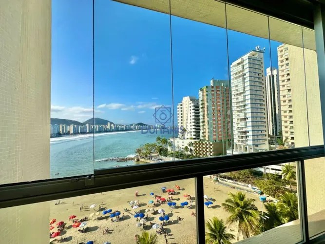 APARTAMENTO CONSERVADO FRENTE AO MAR - À VENDA NA PRAIA DAS ASTÚRIAS***