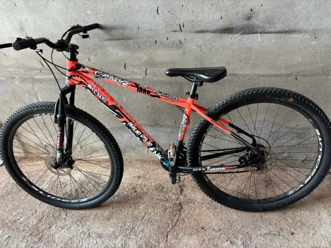 Vende se bicicleta