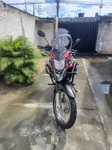 Vende-se moto XRE 190