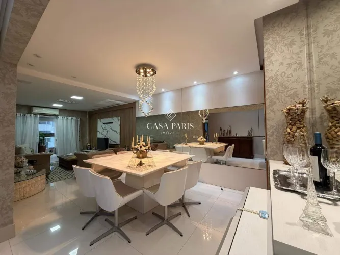 Apartamento à venda no Canto do Forte (Praia Grande)  150m², 3 suítes e vista mar