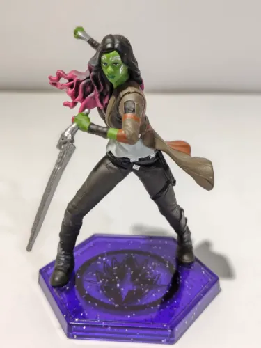 Action Figure Gamora Vingadores 10cm original Disney