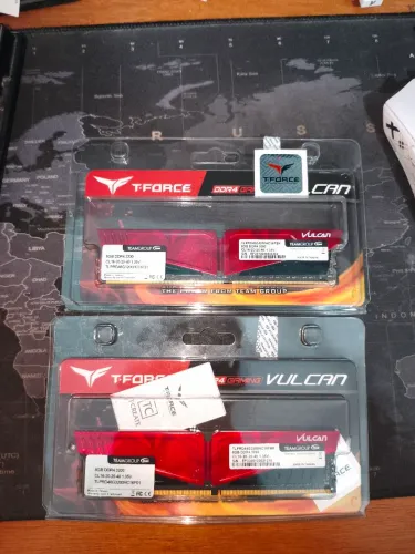 Memória RAM t-force vulcon 16gb duas de 8gb 