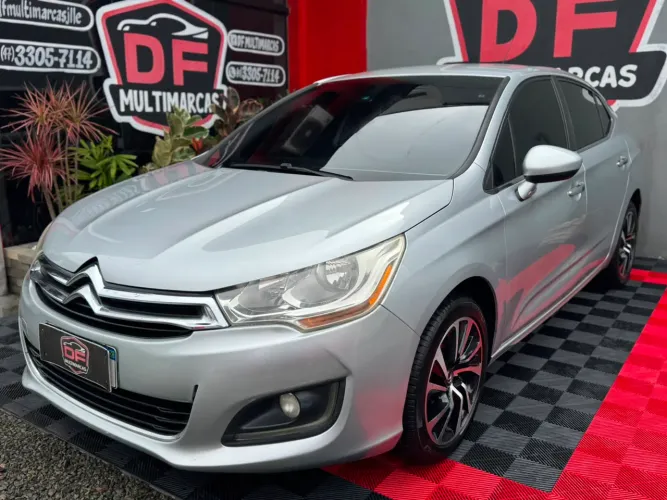 Citroen C4 Lounge Tendance 2.0 Flex 4P Mec. 2014