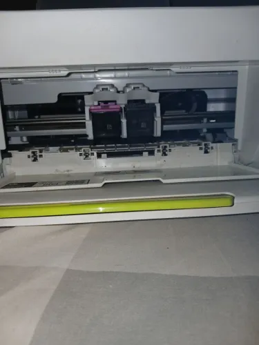 Impressora Deskjet Ink Advantage 2136