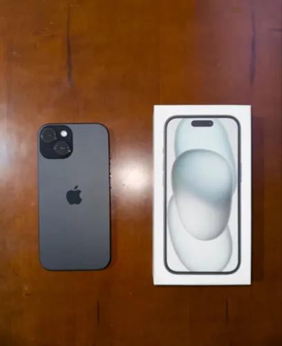 IPhone 15 (128g)