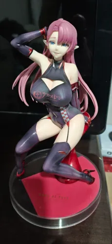 Figure Azur Lane Duke of work em bom estado aproximadamente 27cm busto removivel, envio 