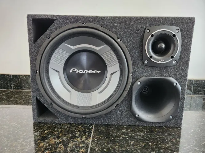 Caixa Trio / Grave com Subwoofer Pioneer de 12 polegadas