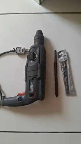 Martelete bosch usado 320 reais