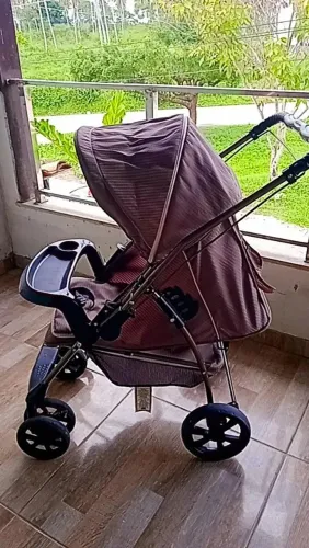 Carrinho de bebê Galzerano perfeito !