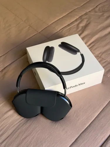 AirPods Max - Pouco Usado 