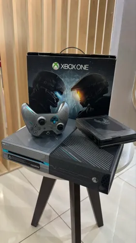 Xbox One 1TB - Edição Especial Halo