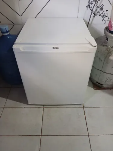 Frigobar philco